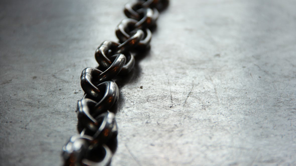 Warum aktives Portfolio-Management Krypto-Indexfonds überlegen ist