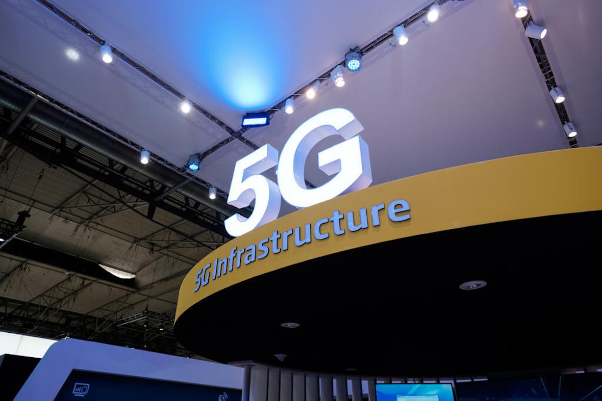 Does Telekom use position at 5G auction?